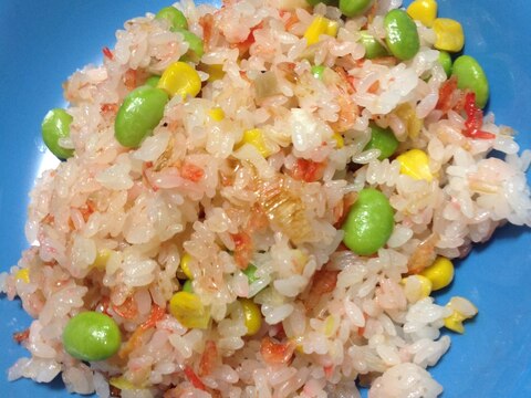 味の素香味ペーストで簡単彩りチャーハン